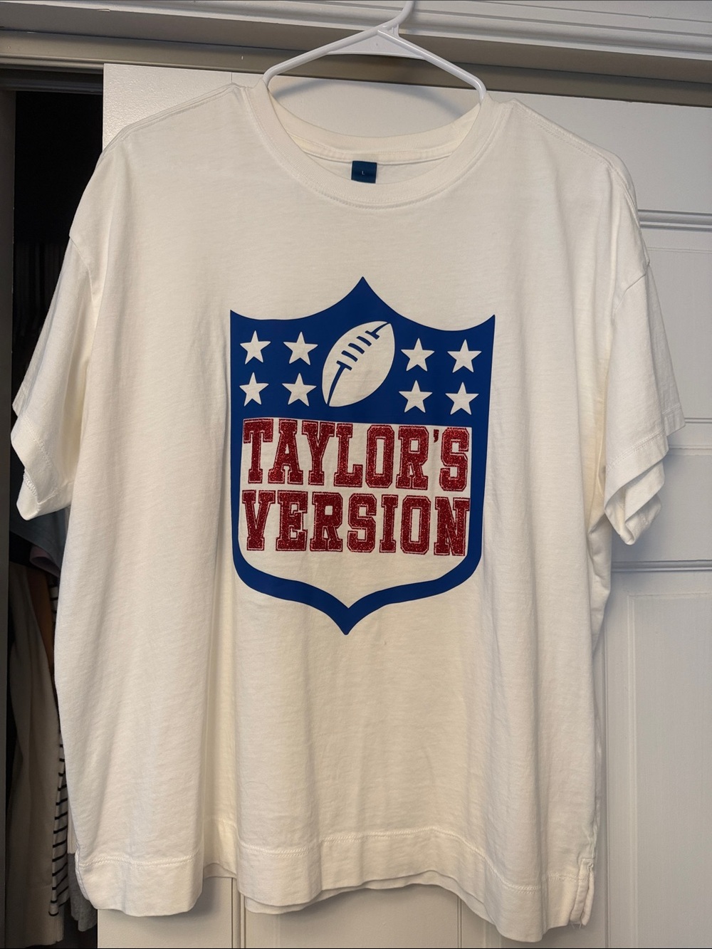 Custom Made Taylor’s Version Old Navy L White Tee